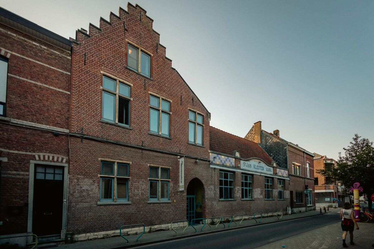 1063-2W9A1944